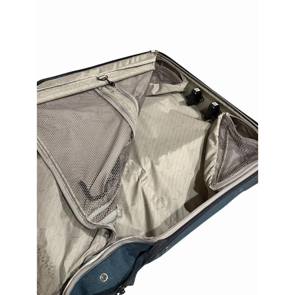 Atlantic Army Green Nylon Rolling Garment Suitcase Luggage Size 24